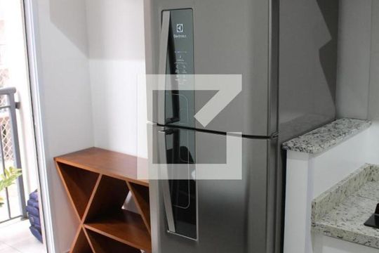 Cozinha/sala de kitnet/studio para alugar com 1 quarto, 28m² em Água Branca, São Paulo