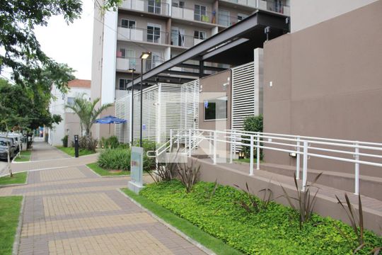Fachada de kitnet/studio para alugar com 1 quarto, 28m² em Água Branca, São Paulo