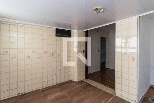 Cozinha de apartamento para alugar com 1 quarto, 37m² em Petrópolis, Porto Alegre