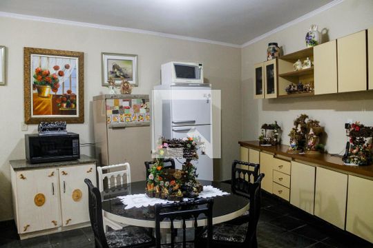 Área de Serviço de casa à venda com 3 quartos, 761m² em Osvaldo Cruz, São Caetano do Sul
