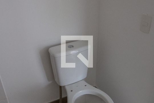 Banheiro de kitnet/studio à venda com 1 quarto, 29m² em Perdizes, São Paulo