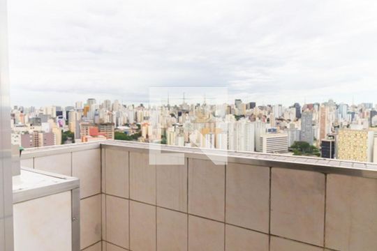 Varanda  de apartamento à venda com 1 quarto, 46m² em Liberdade, São Paulo