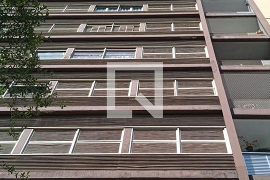 Fachada de kitnet/studio para alugar com 1 quarto, 36m² em Santa Efigênia, São Paulo