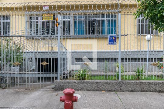 Fachada da entrada de apartamento à venda com 3 quartos, 100m² em Penha Circular, Rio de Janeiro