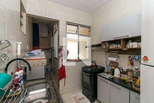 Cozinha de apartamento à venda com 3 quartos, 100m² em Penha Circular, Rio de Janeiro