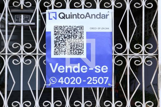 Fachada de casa à venda com 3 quartos, 80m² em Vila Paranagua, São Paulo