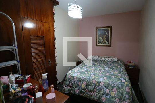Suíte de casa à venda com 3 quartos, 80m² em Vila Paranagua, São Paulo