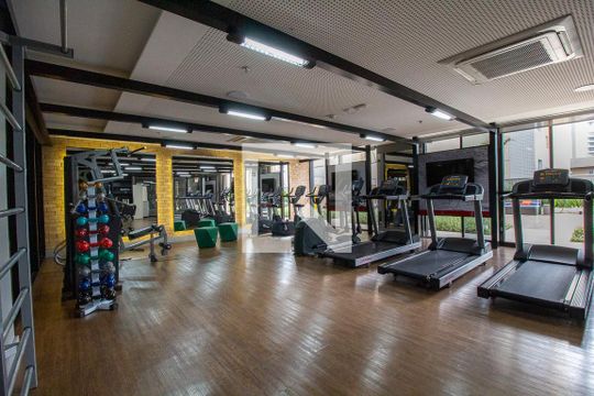Área comum - Academia de kitnet/studio para alugar com 1 quarto, 24m² em Batel, Curitiba