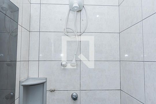 Banheiro Social de casa à venda com 3 quartos, 210m² em Chácara Inglesa, São Paulo