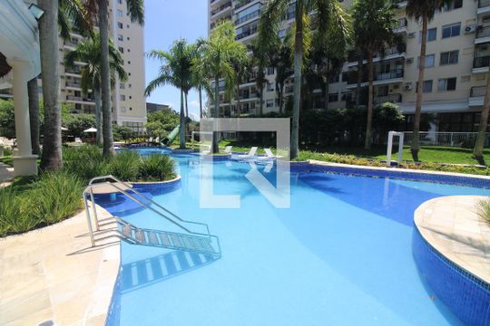 Área comum - Piscina de apartamento para alugar com 3 quartos, 85m² em Recreio dos Bandeirantes, Rio de Janeiro