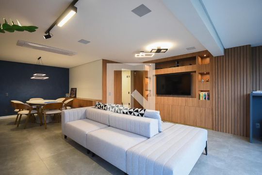 Apartamento à venda com 2 quartos, 87m² em Jardim Caboré, São Paulo