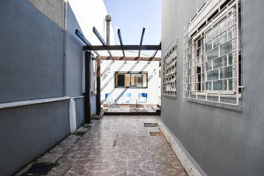 Garagem de casa à venda com 3 quartos, 240m² em Sarandi, Porto Alegre