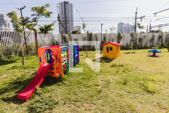Playground de apartamento para alugar com 1 quarto, 27m² em Barra Funda, São Paulo
