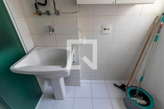 Área de serviço de apartamento à venda com 1 quarto, 73m² em Indianópolis, São Paulo
