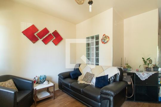 Casa à venda com 4 quartos, 250m² em Tristeza, Porto Alegre