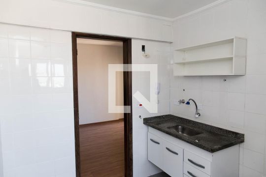 Cozinha de apartamento para alugar com 2 quartos, 55m² em Centro, Diadema