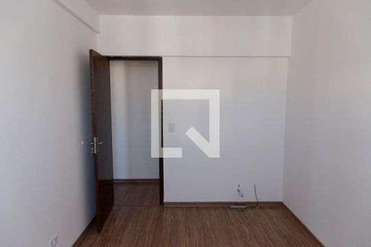 Quarto 1 de apartamento para alugar com 2 quartos, 55m² em Centro, Diadema