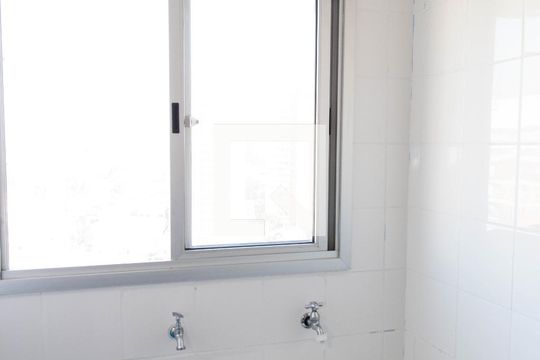 Área de Serviço de apartamento para alugar com 2 quartos, 55m² em Centro, Diadema