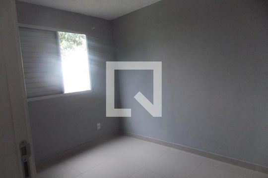 quarto de apartamento para alugar com 2 quartos, 48m² em Jardim Ansalca, Guarulhos