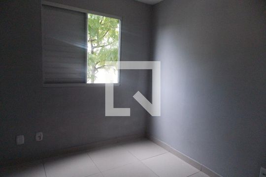 quarto de apartamento para alugar com 2 quartos, 48m² em Jardim Ansalca, Guarulhos
