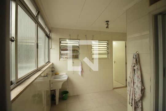 Área de Serviço de apartamento para alugar com 2 quartos, 96m² em Jardim Paulista, São Paulo