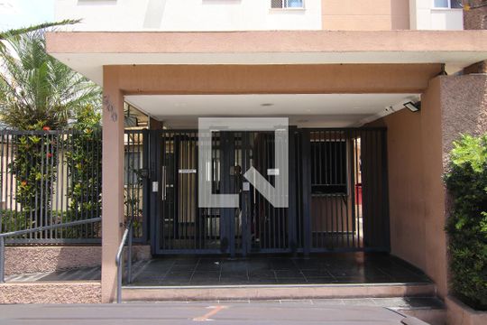 Apartamento à venda com 2 quartos, 52m² em Vila Pierina, São Paulo