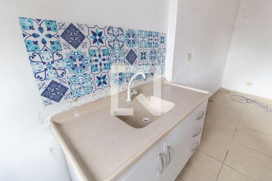 Cozinha de casa para alugar com 1 quarto, 40m² em Vila das Merces, São Paulo