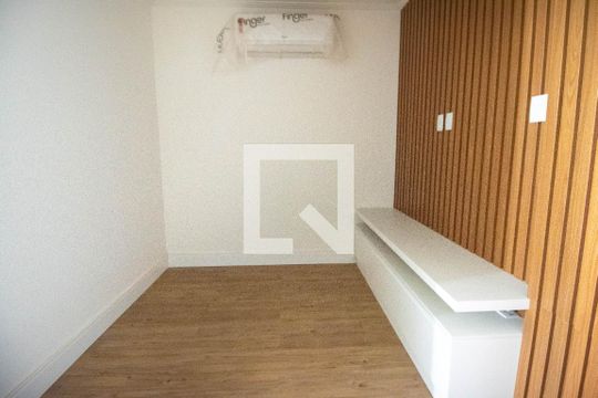 Sala de apartamento para alugar com 1 quarto, 46m² em Copacabana, Rio de Janeiro