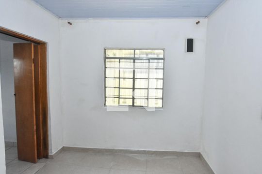 Sala de casa para alugar com 1 quarto, 45m² em Parque Colonial, São Paulo