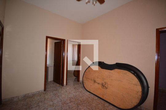 Sala 2 de casa de condomínio à venda com 5 quartos, 300m² em Vila Kosmos, Rio de Janeiro