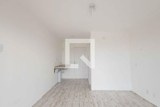 Studio de kitnet/studio para alugar com 1 quarto, 23m² em Vila Esperança, São Paulo