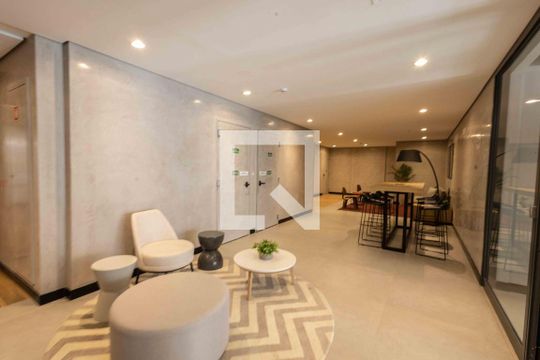 Área comum de kitnet/studio para alugar com 1 quarto, 23m² em Vila Esperança, São Paulo