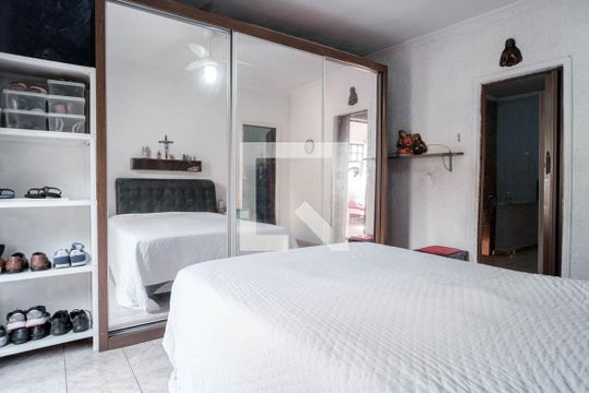 Casa à venda com 5 quartos, 250m² em Vila Ré, São Paulo