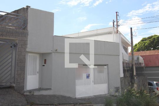 Fachada de casa para alugar com 2 quartos, 113m² em Vila Trujillo, Sorocaba