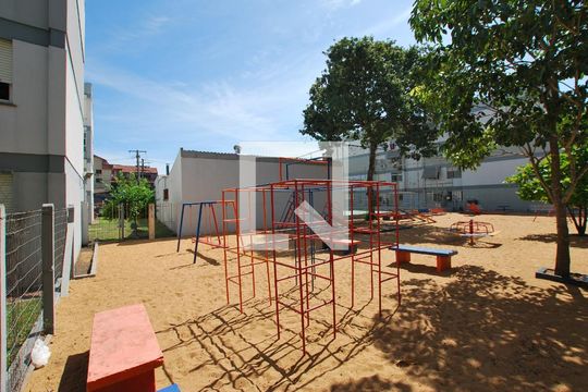 Área comum de apartamento para alugar com 3 quartos, 78m² em Cristal, Porto Alegre