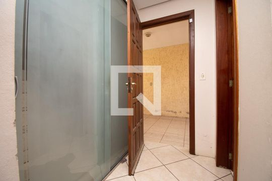 corredor de casa à venda com 3 quartos, 144m² em Canudos, Novo Hamburgo