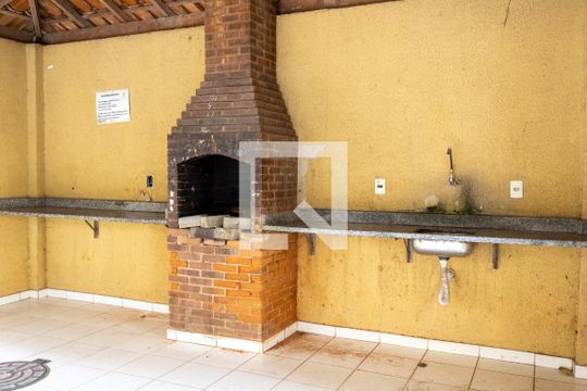 Área comum - Churrasqueira de apartamento para alugar com 2 quartos, 57m² em Inhoaíba, Rio de Janeiro