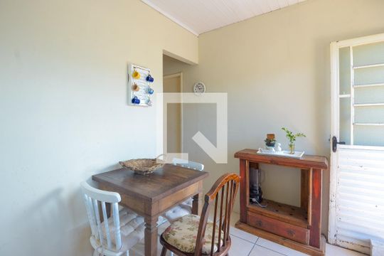 Cozinha de casa à venda com 4 quartos, 180m² em Nonoai, Porto Alegre