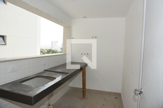 Área de Serviço de apartamento à venda com 3 quartos, 122m² em Vila Sofia, São Paulo