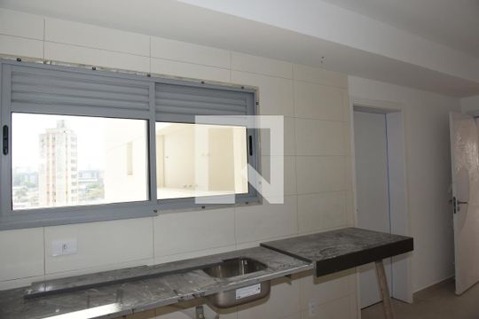 Cozinha de apartamento à venda com 3 quartos, 122m² em Vila Sofia, São Paulo