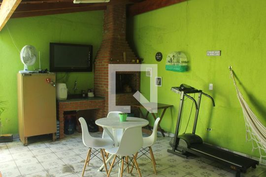 Churrasqueira de casa à venda com 3 quartos, 140m² em Socorro, São Paulo