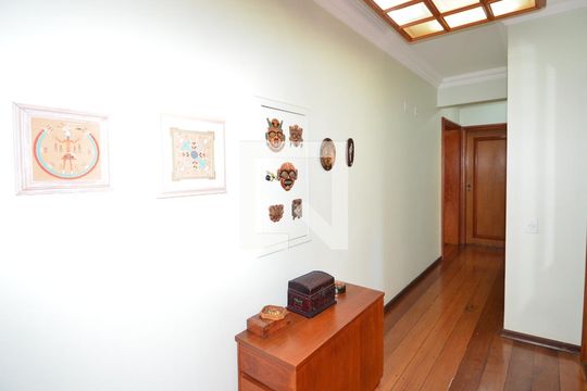 Quarto 4 de apartamento à venda com 5 quartos, 450m² em Cambuí, Campinas