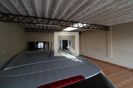 Garagem de casa à venda com 5 quartos, 400m² em Jardim Vila Formosa, São Paulo