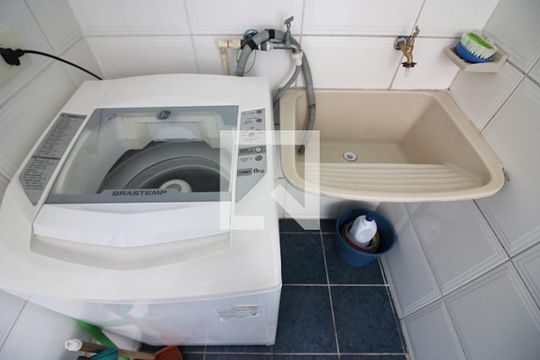 Área de Serviço de apartamento para alugar com 3 quartos, 108m² em Nova Petrópolis, São Bernardo do Campo