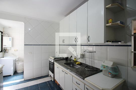 Cozinha de apartamento para alugar com 3 quartos, 108m² em Nova Petrópolis, São Bernardo do Campo