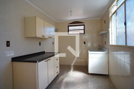 Área de Serviço de casa à venda com 3 quartos, 300m² em Cristo Redentor, Porto Alegre