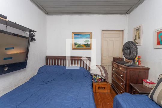 Casa à venda com 2 quartos, 375m² em Centro, Diadema