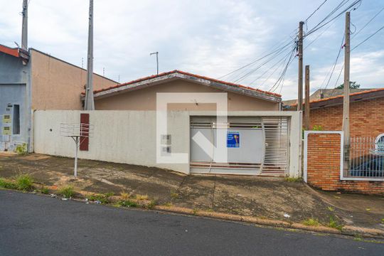 Fachada de casa à venda com 4 quartos, 250m² em Jardim Campos Eliseos, Campinas