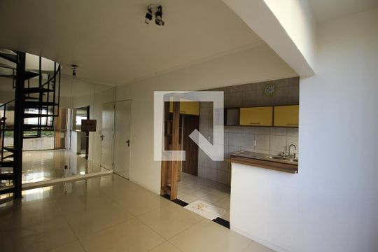 Sala de apartamento à venda com 2 quartos, 170m² em São Sebastião, Porto Alegre