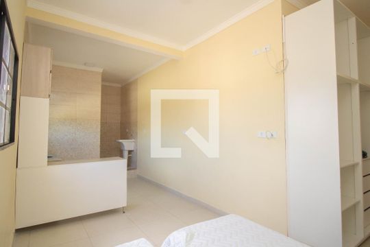 Quarto de kitnet/studio para alugar com 1 quarto, 26m² em Jardim Cidade Pirituba, São Paulo